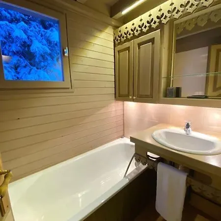 Chalet Superbe Chalet 4 Chambres, Proche Centre *