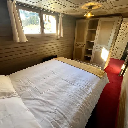 Superbe Chalet 4 Chambres, Proche Centre *