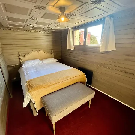 Chalet Superbe Chalet 4 Chambres, Proche Centre